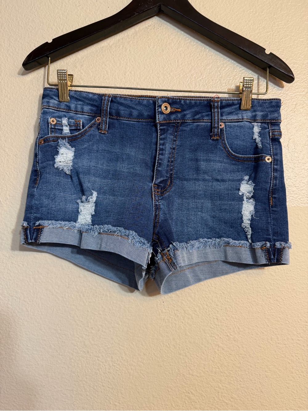 Celebrity Pink The Honey Women's Dark Blue Distressed Denim Shorts 3/26